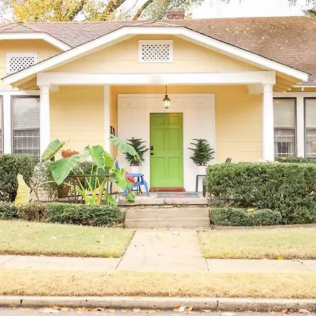J Birds' Bungalow In The Heart Of Midtown Memphis Exterior photo